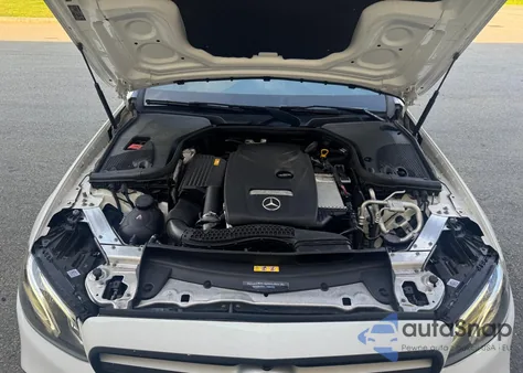 2019 Mercedes-Benz E 300 4Matic from USA, damaged, VIN WDDZF4KB0KA608079